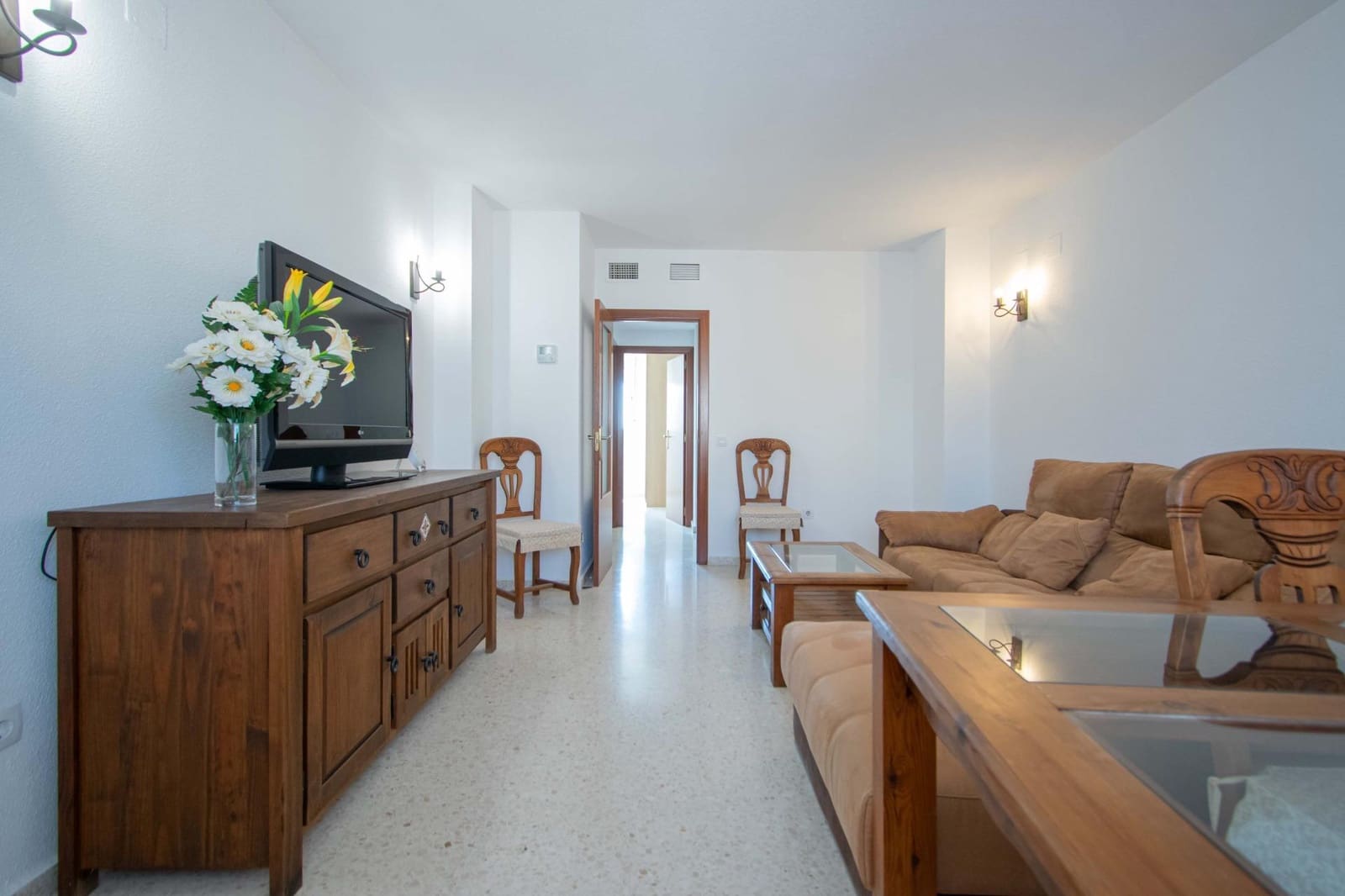 3 bedroom Flat for sale in Seville city with garage - € 192,000 (Ref: 9878928)