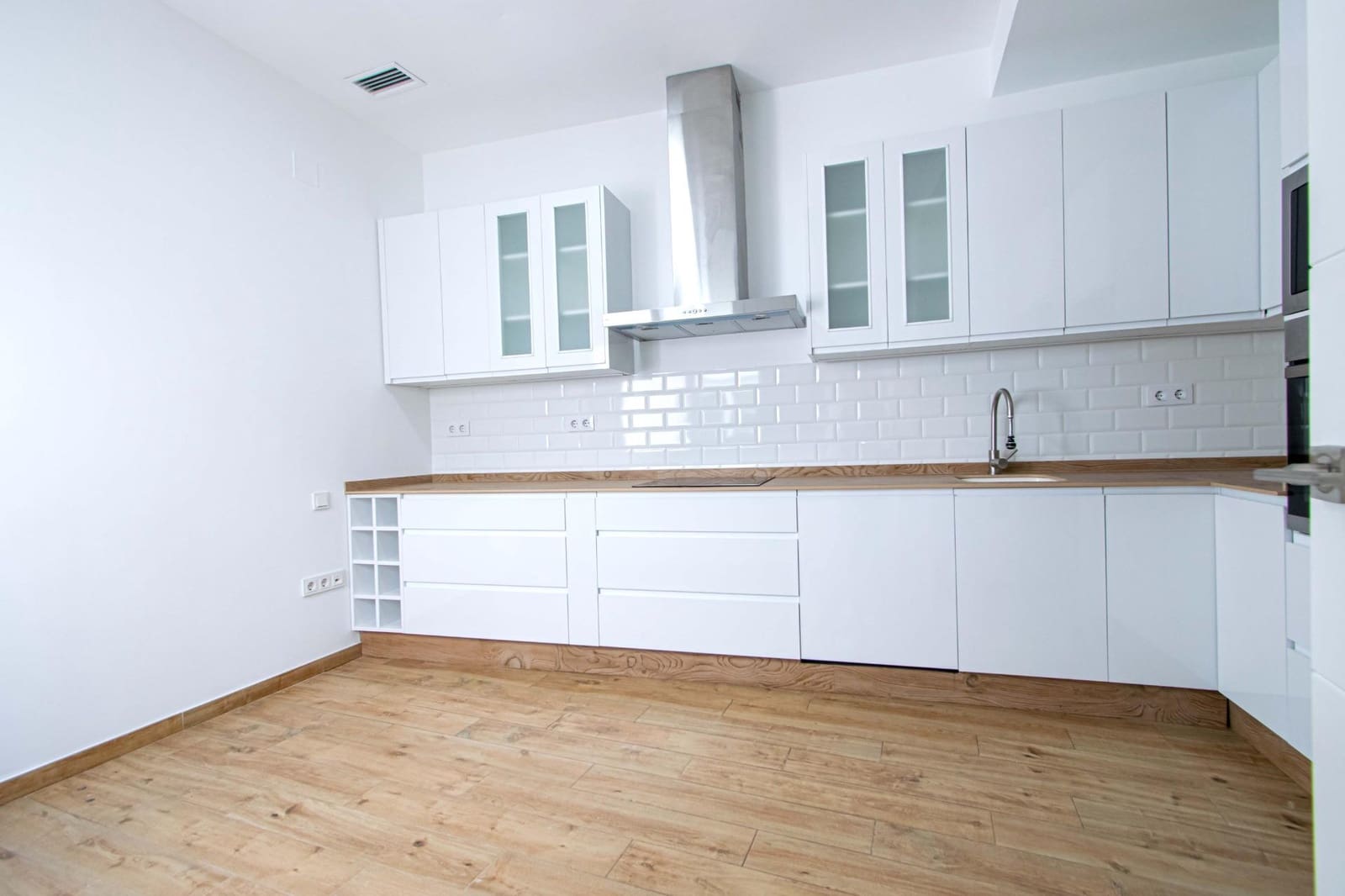3 chambre Penthouse à vendre à Seville ville - 595 000 € (Ref: 9878929)