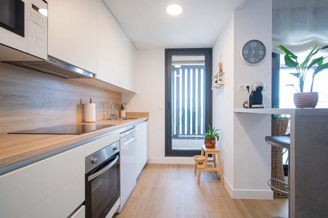 2 soverom Leilighet til salgs i Mairena del Aljarafe med svømmebasseng garasje - € 305 000 (Ref: 9890456)