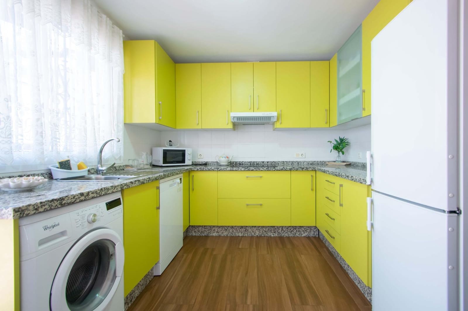4 sypialnia Dom szeregowy na sprzedaż w Miasto Sewilla - 373 068 € (Ref: 9890457)