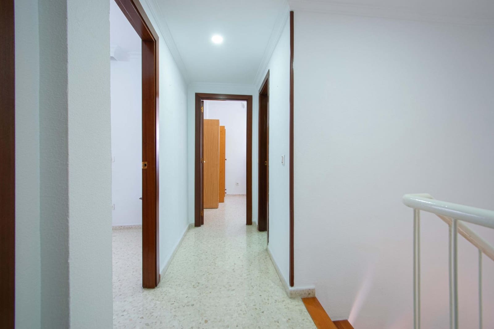 4 sypialnia Dom szeregowy na sprzedaż w Miasto Sewilla - 373 068 € (Ref: 9890457)