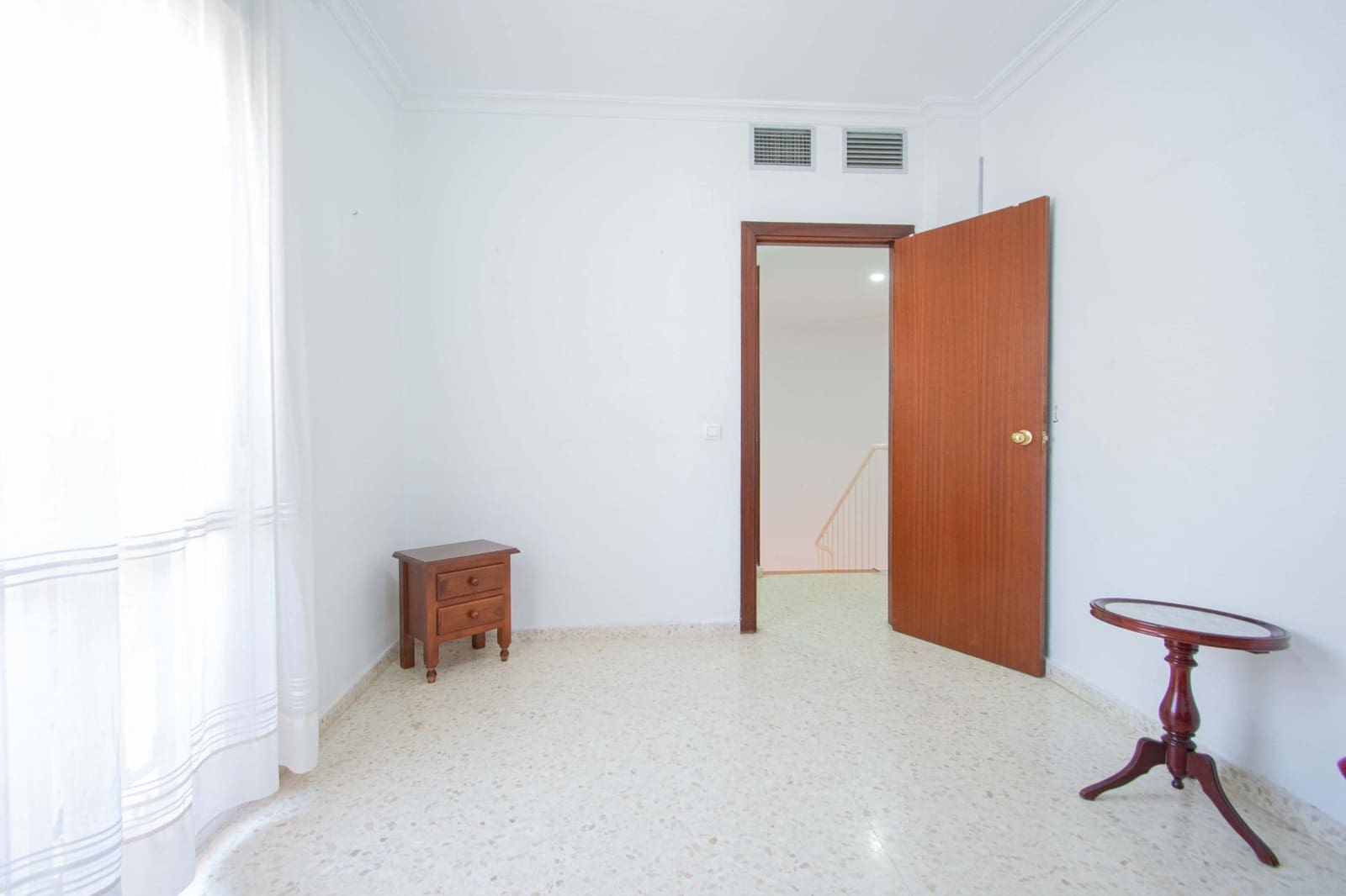 4 sypialnia Dom szeregowy na sprzedaż w Miasto Sewilla - 373 068 € (Ref: 9890457)