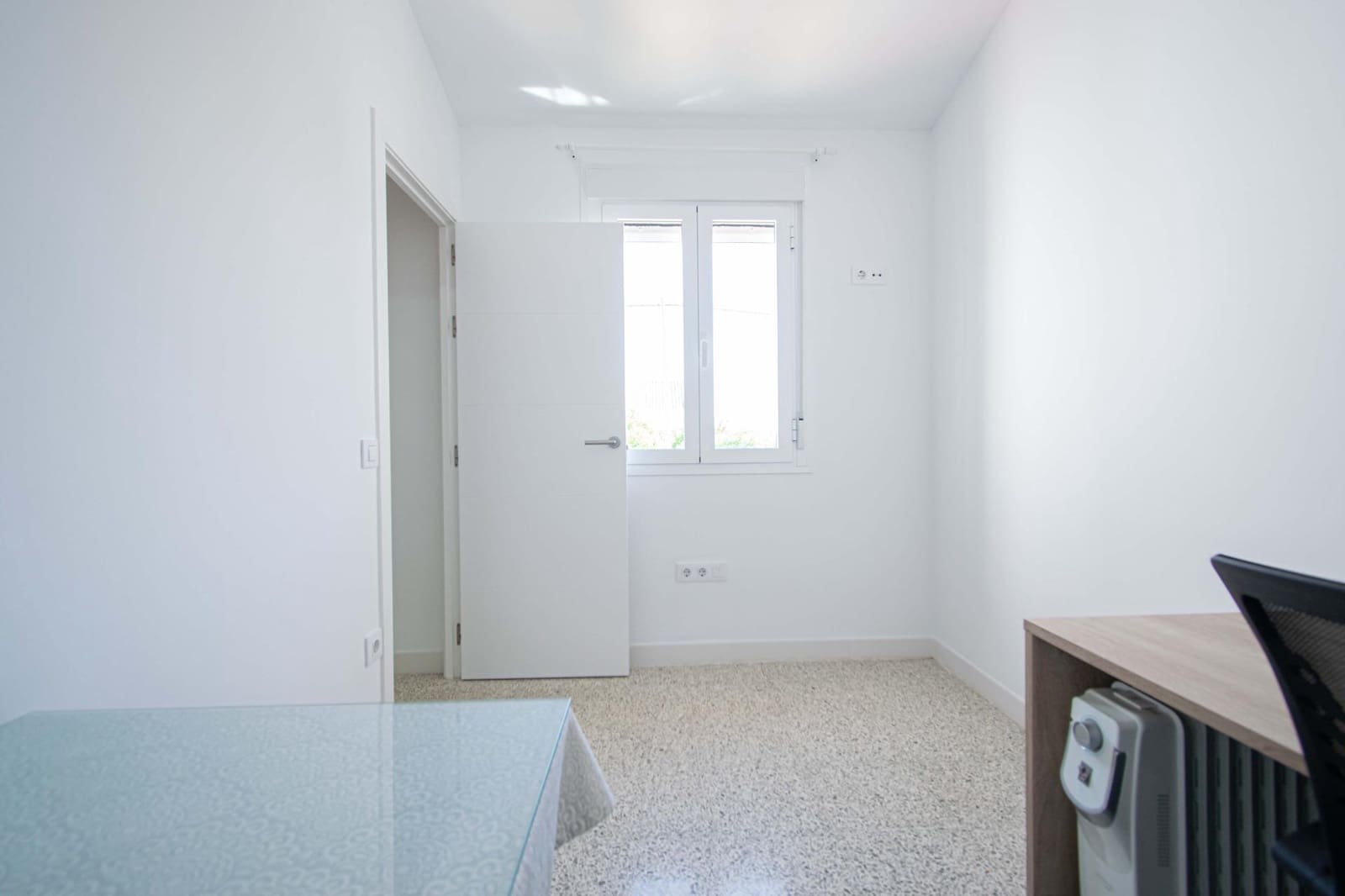 4 soveværelse Rækkehus til salg i Villanueva del Ariscal med swimmingpool - € 175.000 (Ref: 9890458)