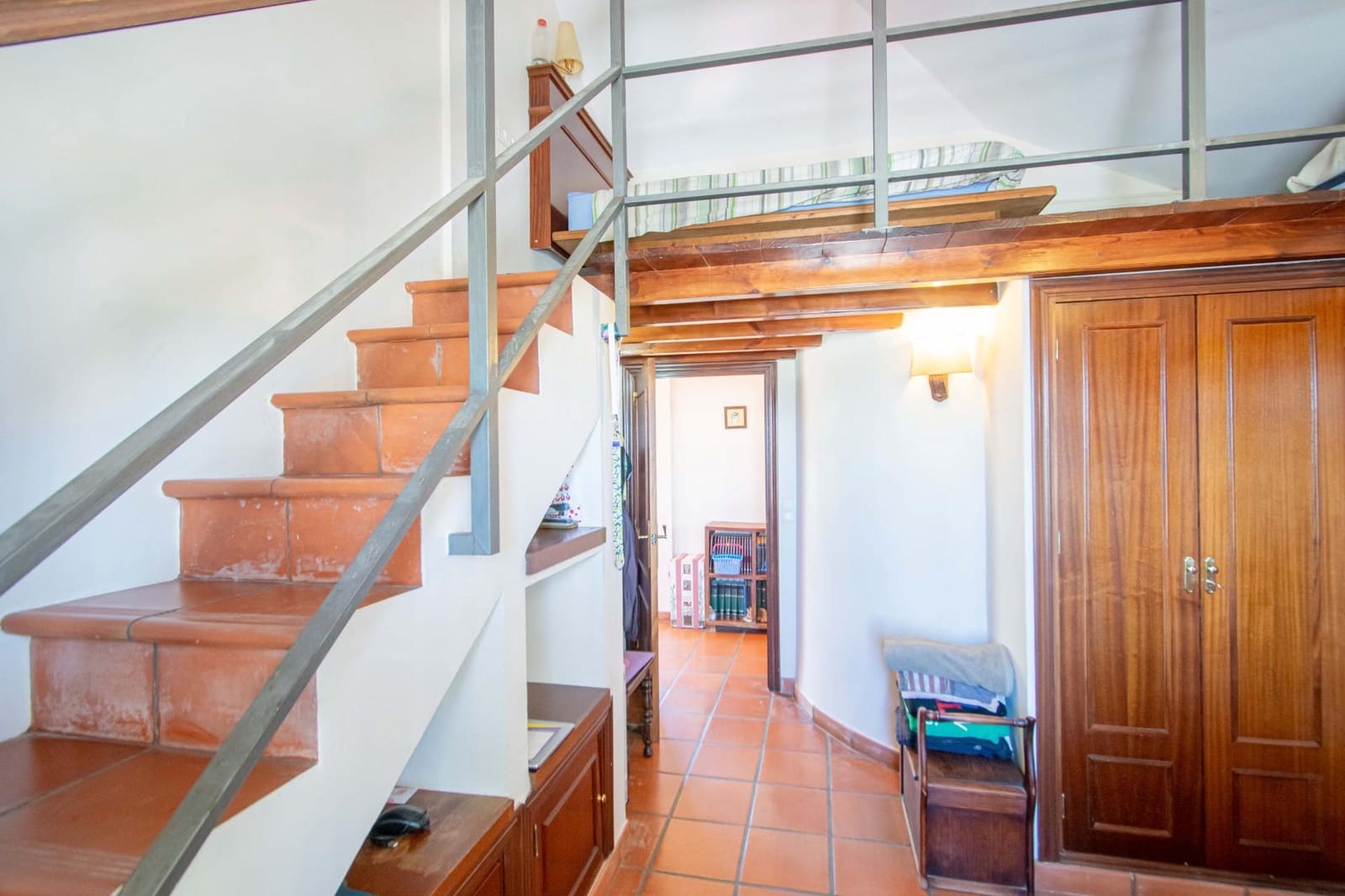 4 bedroom Villa for sale in Valencina de la Concepcion with pool - € 580,000 (Ref: 9890459)
