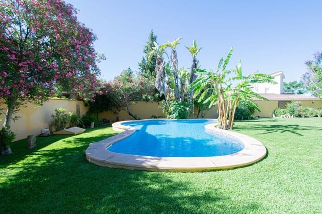 4 camera da letto Villa in vendita in Valencina de la Concepción con piscina - 580.000 € (Rif: 9890459)