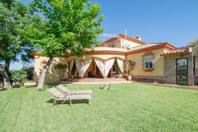4 camera da letto Villa in vendita in Valencina de la Concepción con piscina - 580.000 € (Rif: 9890459)
