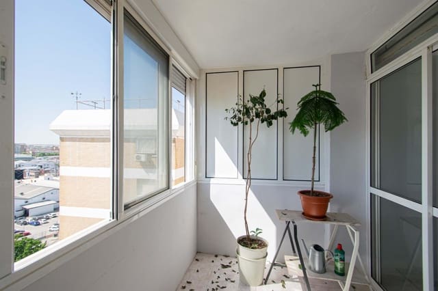 3 soveværelse Lejlighed til salg i Sevilla by - € 238.000 (Ref: 9892436)