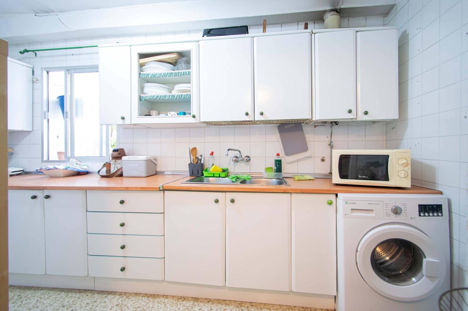 Piso de 3 habitaciones en Sevilla ciudad en venta - 135.000 € (Ref: 9892437)