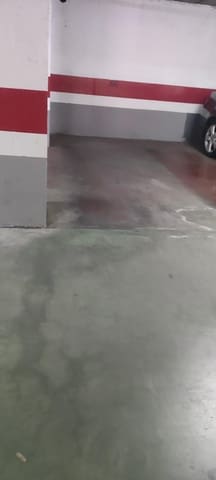 Garagem para venda em Sevilha cidade - 28 000 € (Ref: 9896392)