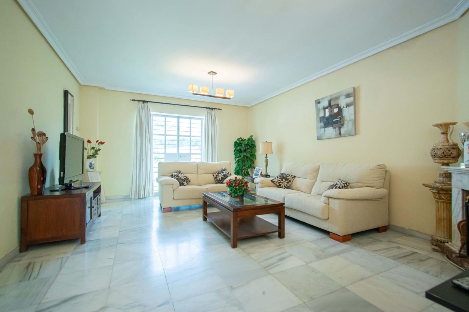 7 bedroom Villa for sale in Alcala de Guadaira with pool garage - € 685,000 (Ref: 9898751)