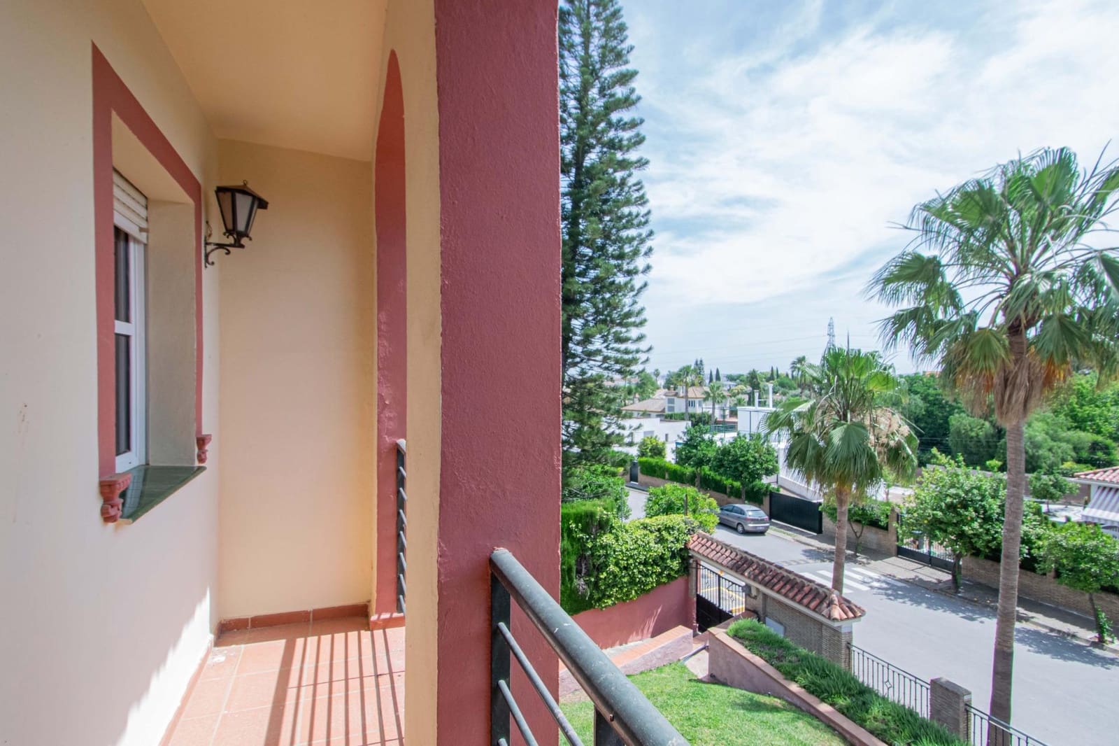 7 bedroom Villa for sale in Alcala de Guadaira with pool garage - € 685,000 (Ref: 9898751)