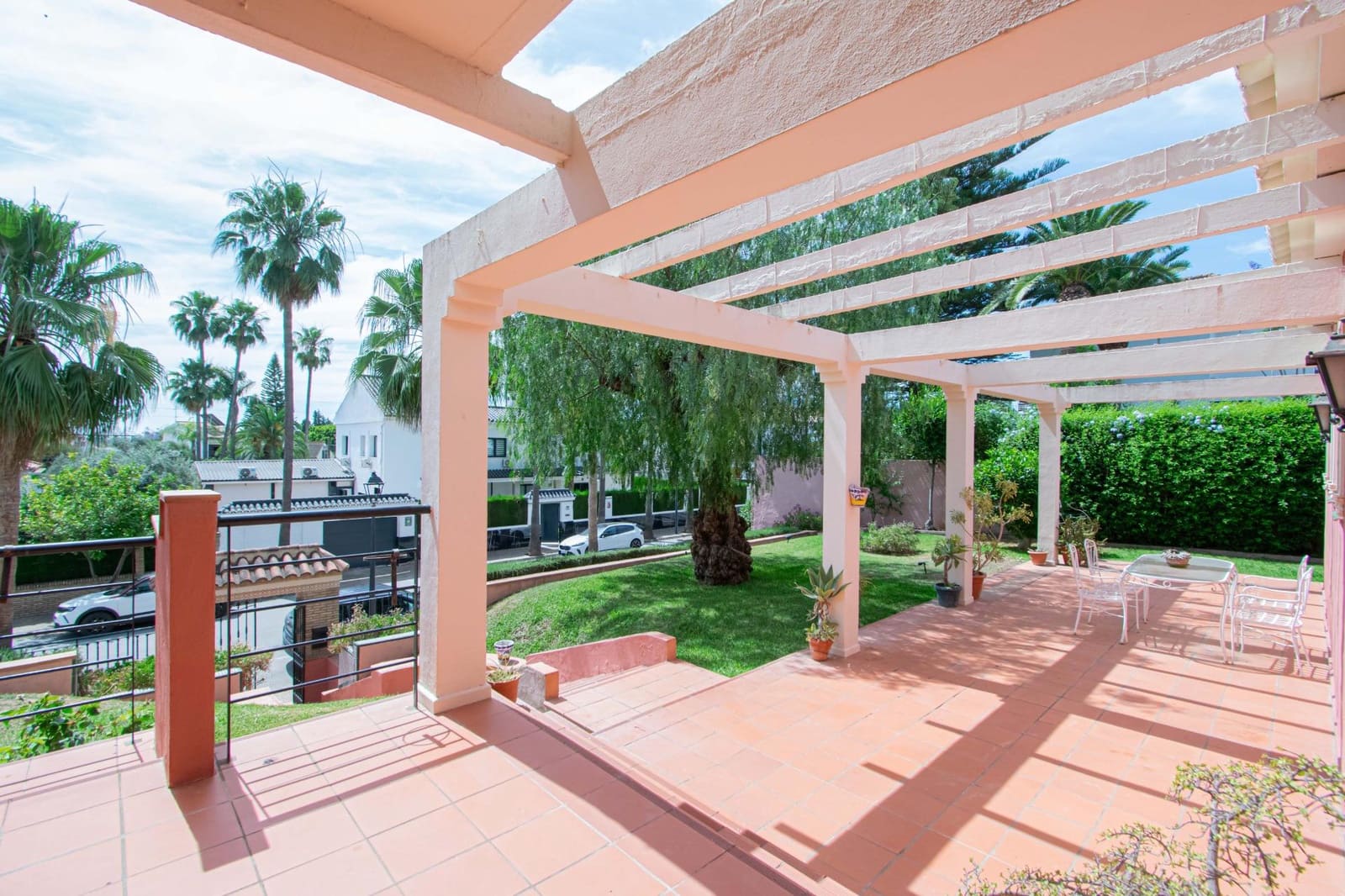 7 bedroom Villa for sale in Alcala de Guadaira with pool garage - € 685,000 (Ref: 9898751)