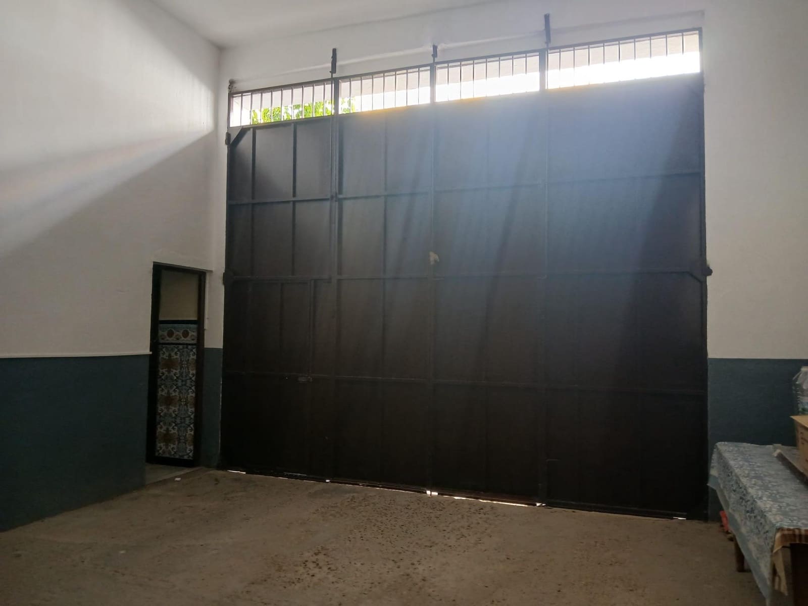Casa de 3 habitaciones en Los Palacios y Villafranca en venta con garaje - 350.000 € (Ref: 9908077)