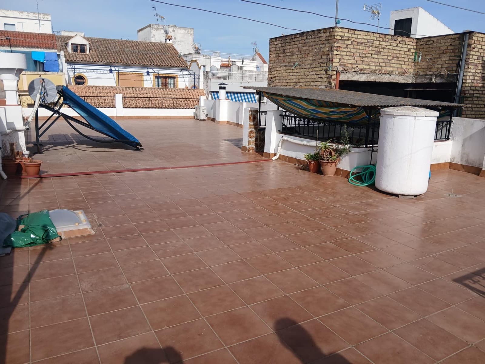Casa de 3 habitaciones en Los Palacios y Villafranca en venta con garaje - 350.000 € (Ref: 9908077)