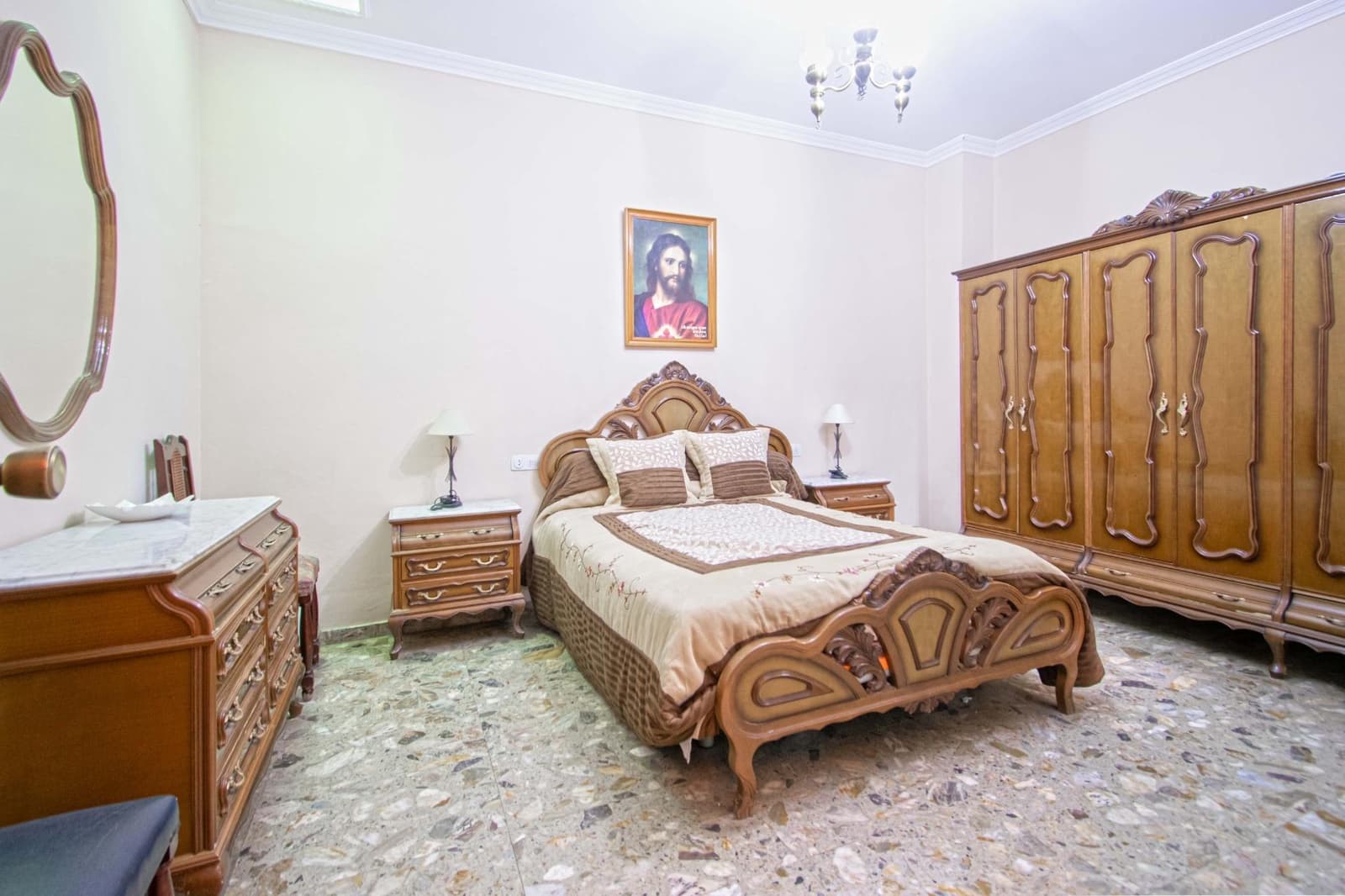 Casa de 3 habitaciones en Los Palacios y Villafranca en venta con garaje - 350.000 € (Ref: 9908077)