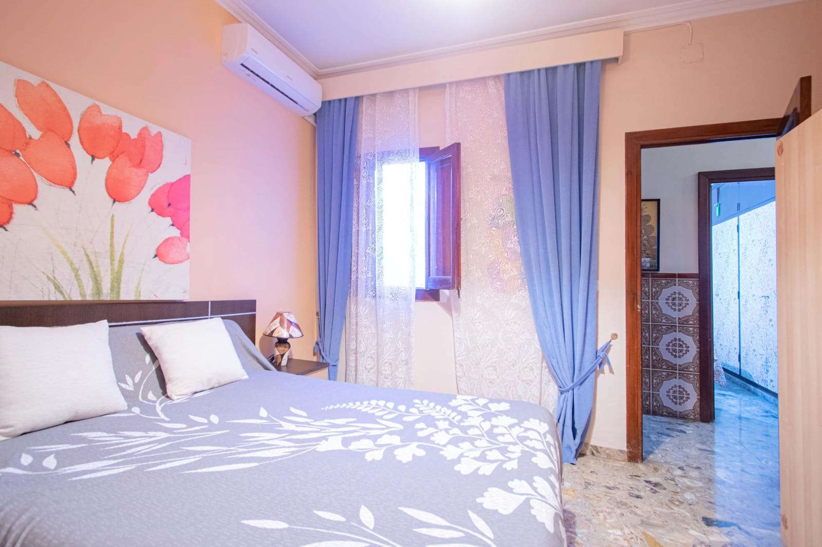 Casa de 3 habitaciones en Los Palacios y Villafranca en venta con garaje - 350.000 € (Ref: 9908077)
