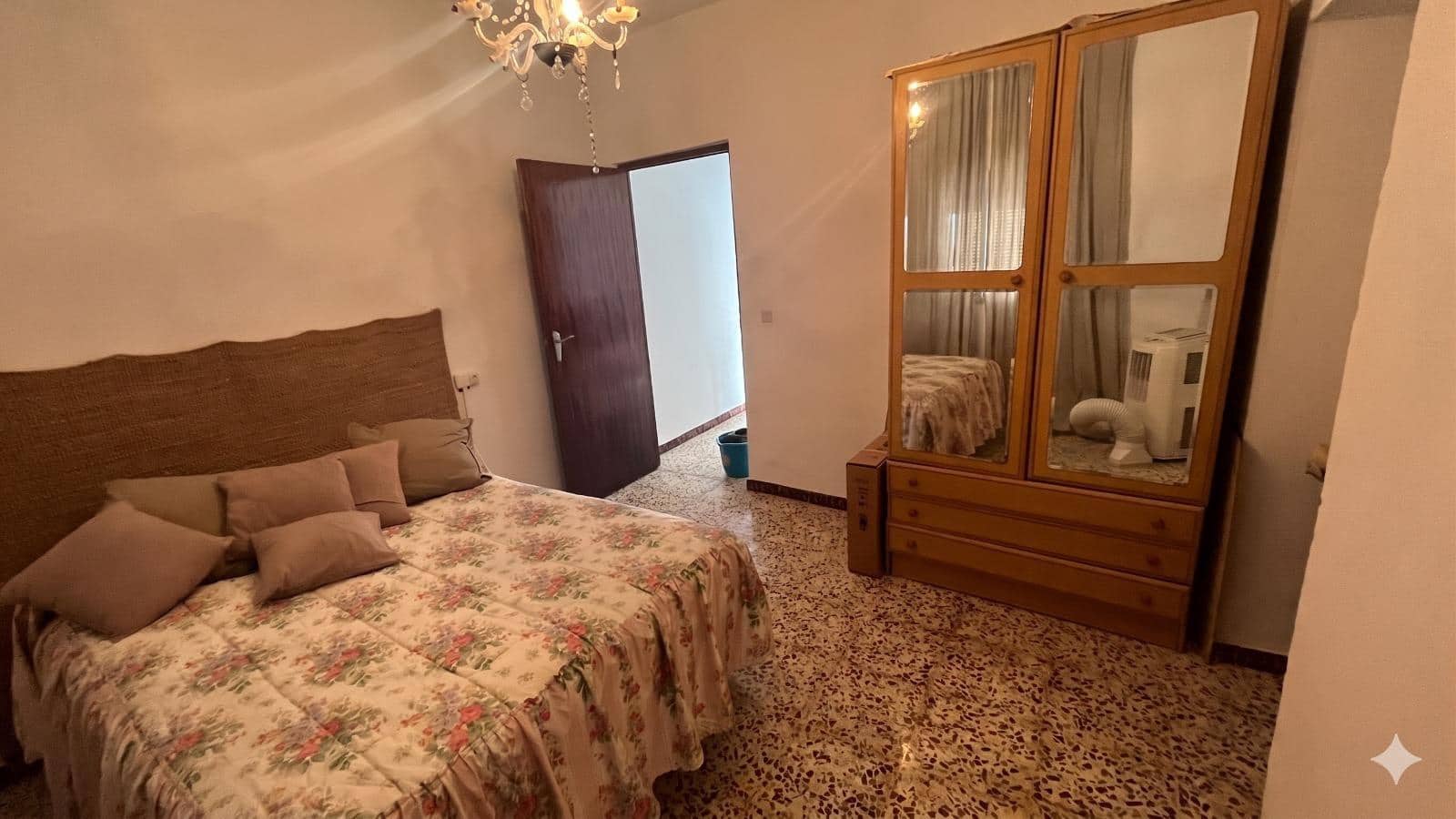 5 camera da letto Casa in vendita in El Pedroso con garage - 105.000 € (Rif: 9911140)