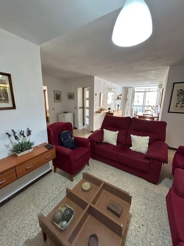 4 soveværelse Lejlighed til leje i Sevilla by med garage - € 1.300 (Ref: 9915893)