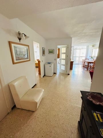 4 soveværelse Lejlighed til leje i Sevilla by med garage - € 1.300 (Ref: 9915893)