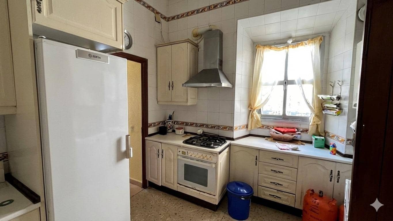 5 bedroom Townhouse for sale in El Ronquillo - € 300,000 (Ref: 9920506)