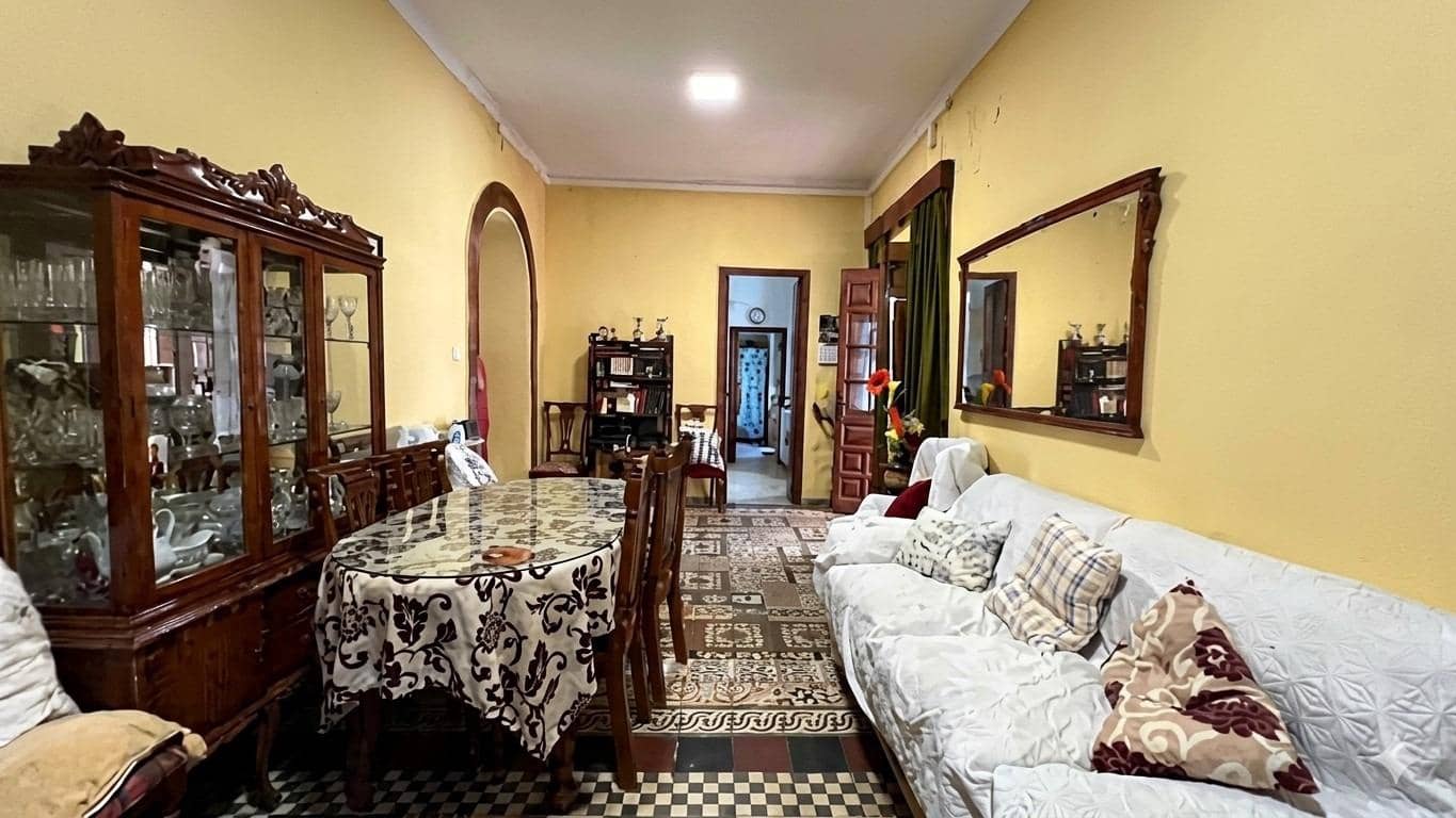 5 bedroom Townhouse for sale in El Ronquillo - € 300,000 (Ref: 9920506)