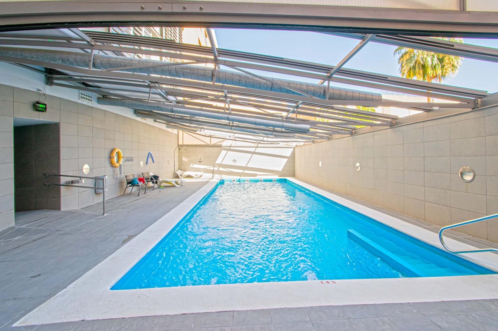 3 bedroom Flat for sale in Seville city with pool garage - € 650,000 (Ref: 9922370)