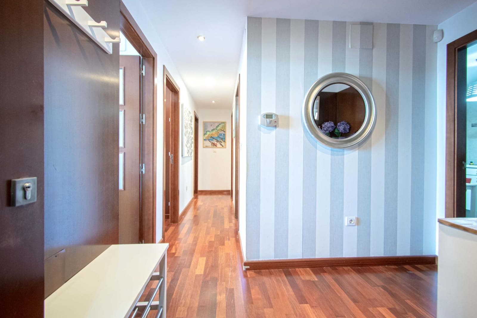 3 bedroom Flat for sale in Seville city with pool garage - € 650,000 (Ref: 9922370)
