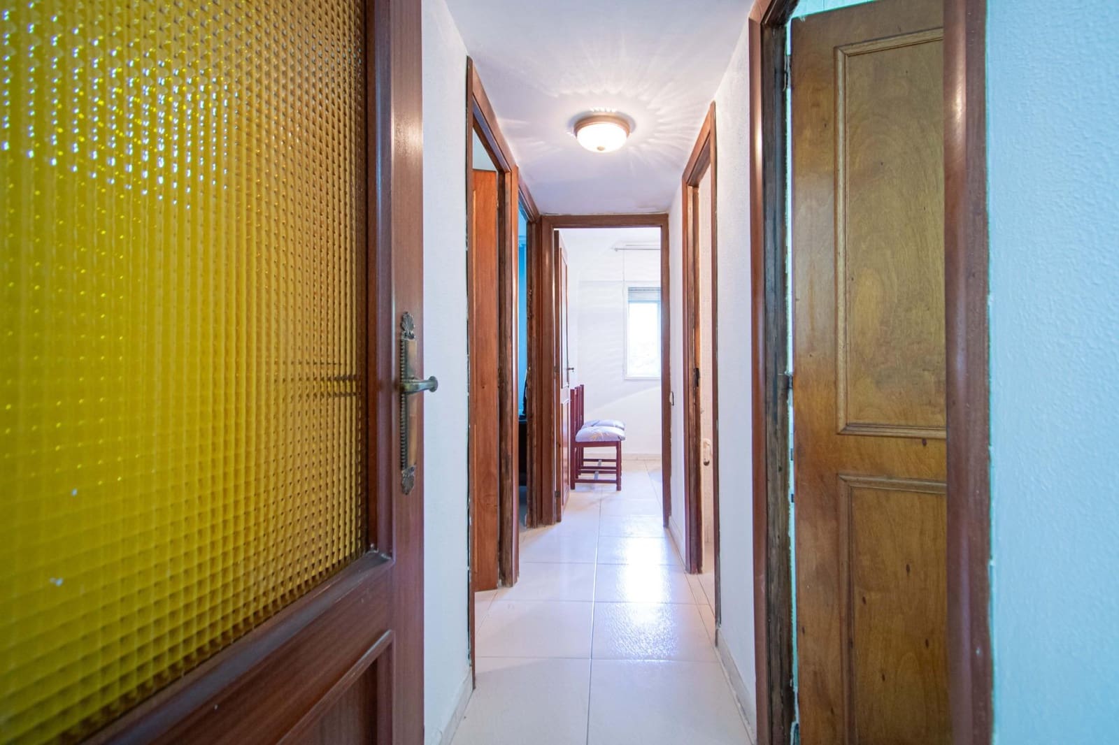 3 bedroom Flat for sale in San Juan de Aznalfarache with pool - € 180,000 (Ref: 9922371)