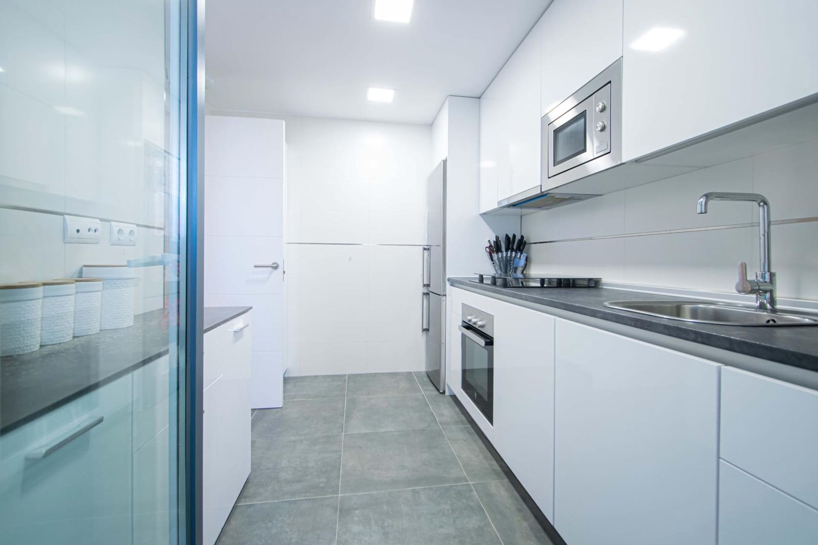 4 sypialnia Mieszkanie na sprzedaż w Miasto Sewilla z basenem garażem - 395 000 € (Ref: 9922372)