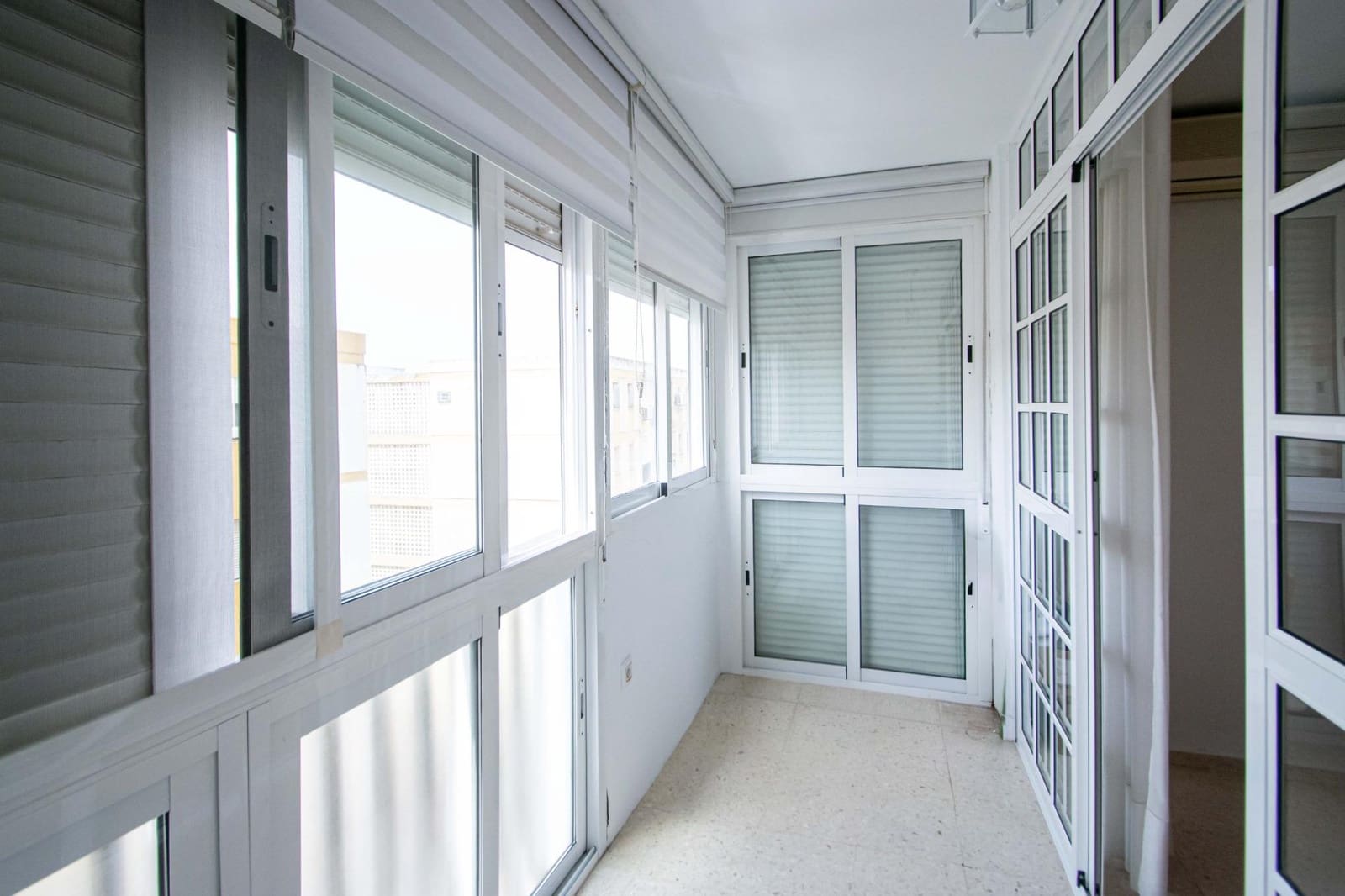 3 sypialnia Mieszkanie na sprzedaż w Miasto Sewilla - 205 000 € (Ref: 9927496)