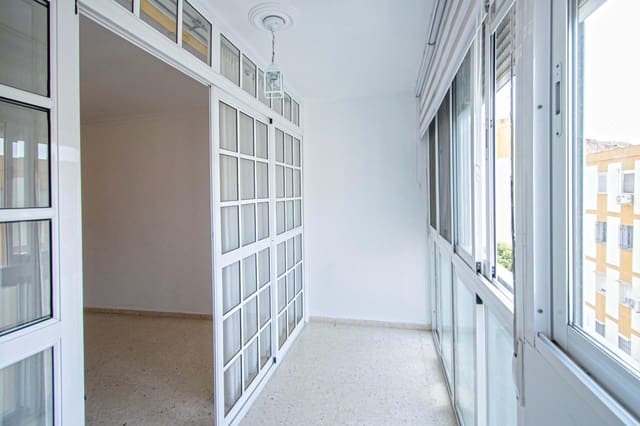 3 soveværelse Lejlighed til salg i Sevilla by - € 205.000 (Ref: 9927496)