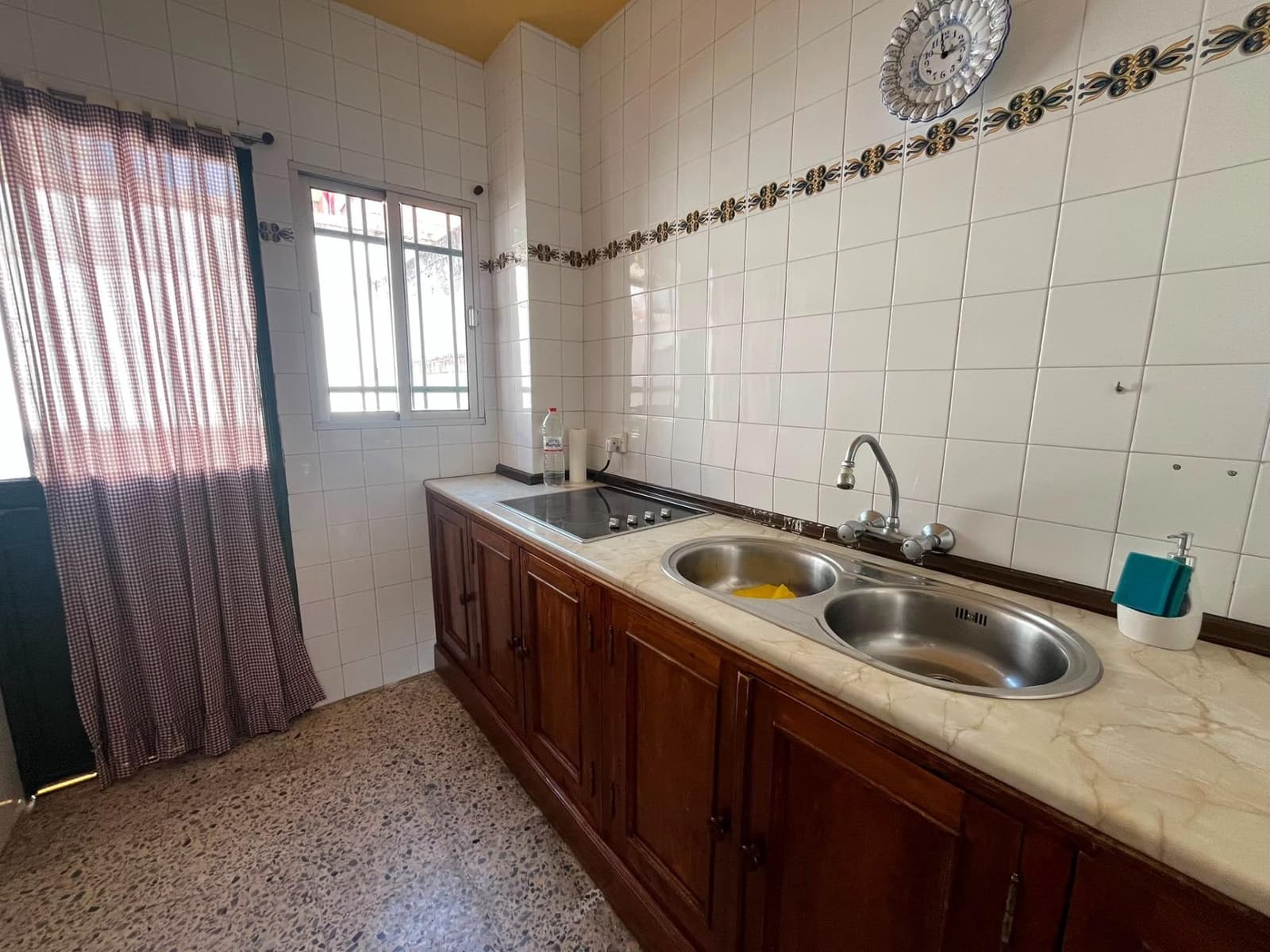 2 bedroom Terraced Villa for sale in Aznalcazar - € 120,000 (Ref: 9929465)