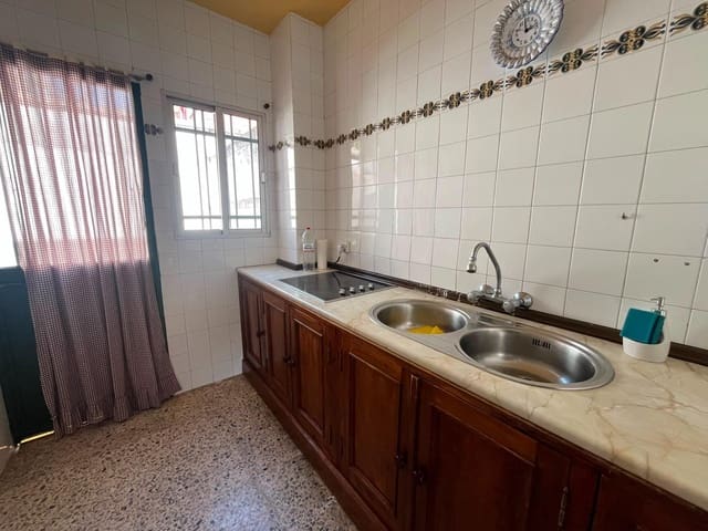 2 slaapkamer Rijtjeshuis te koop in Aznalcázar - € 120.000 (Ref: 9929465)