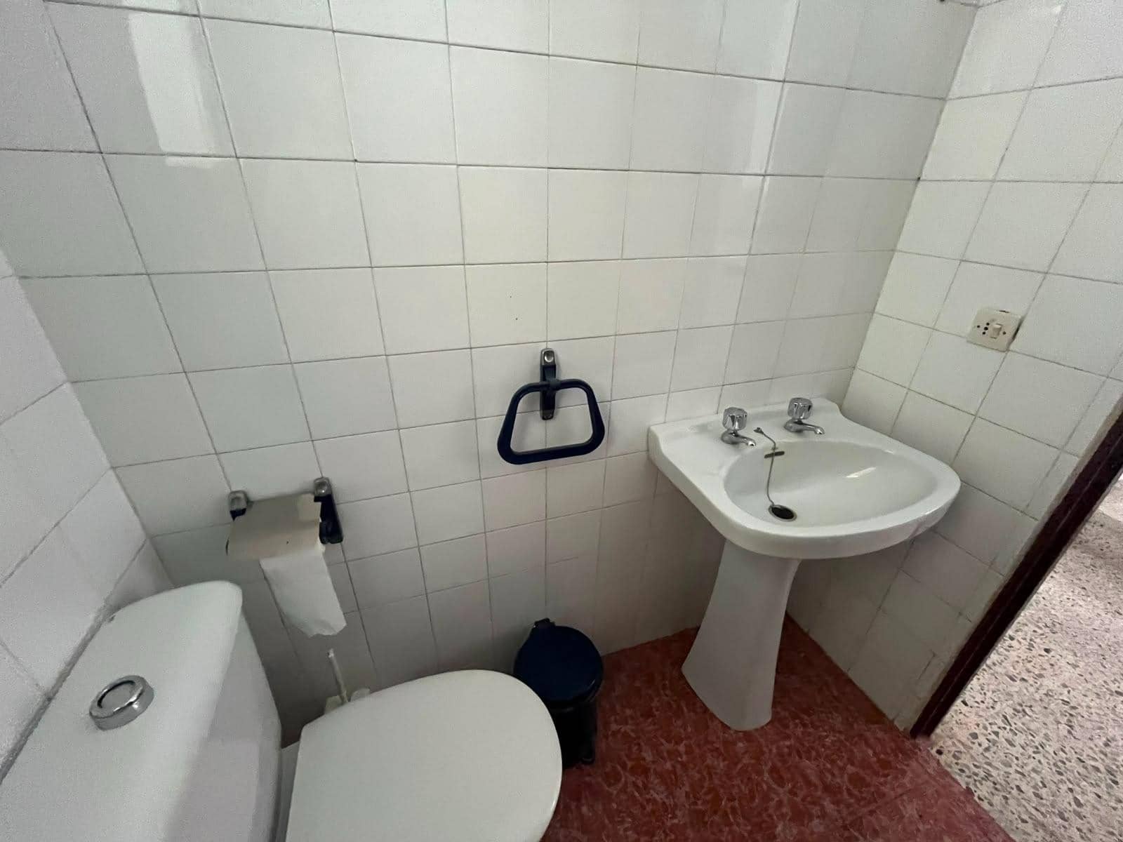 2 bedroom Terraced Villa for sale in Aznalcazar - € 120,000 (Ref: 9929465)