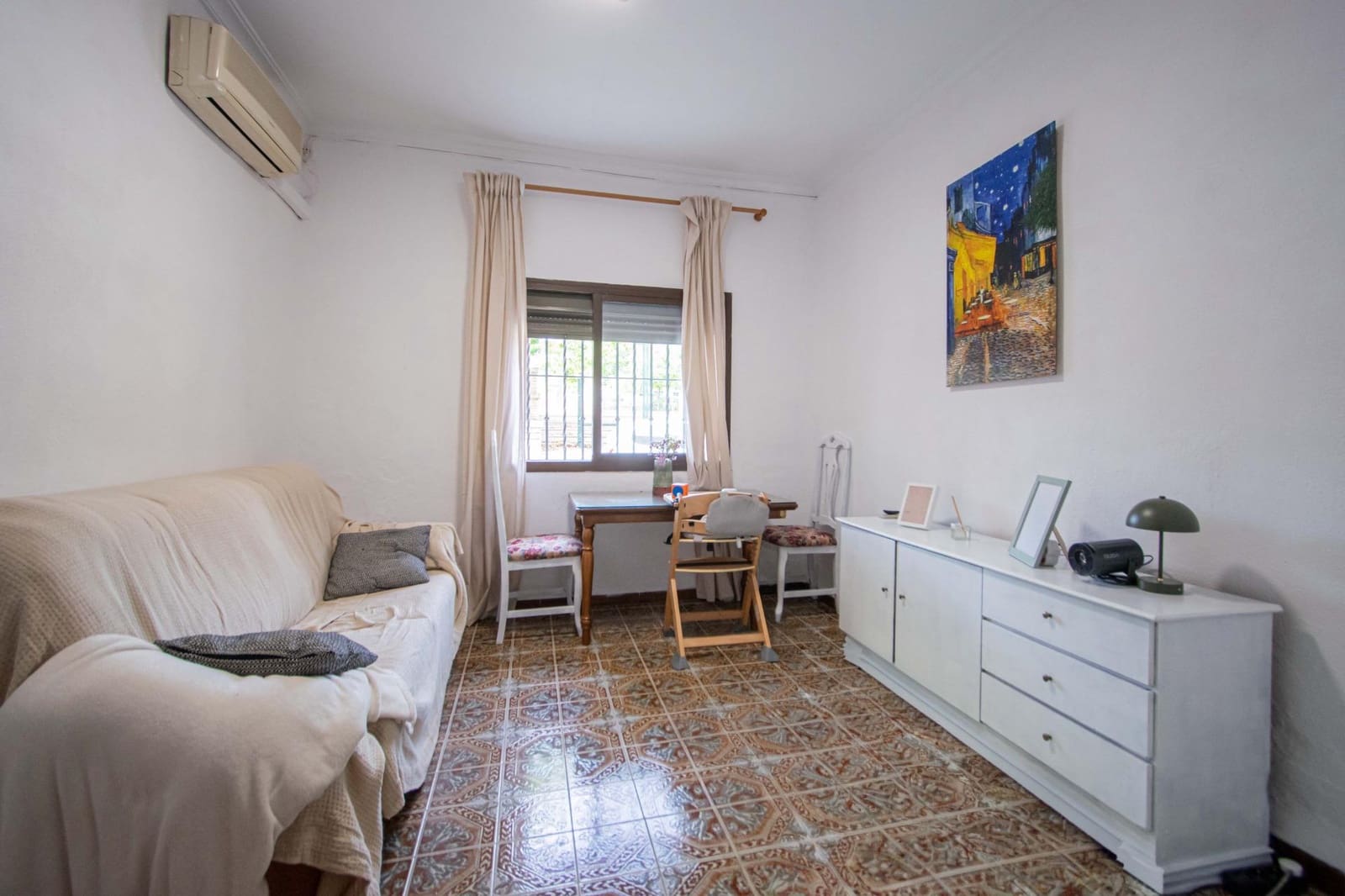4 bedroom Townhouse for sale in Seville city - € 209,000 (Ref: 9929466)