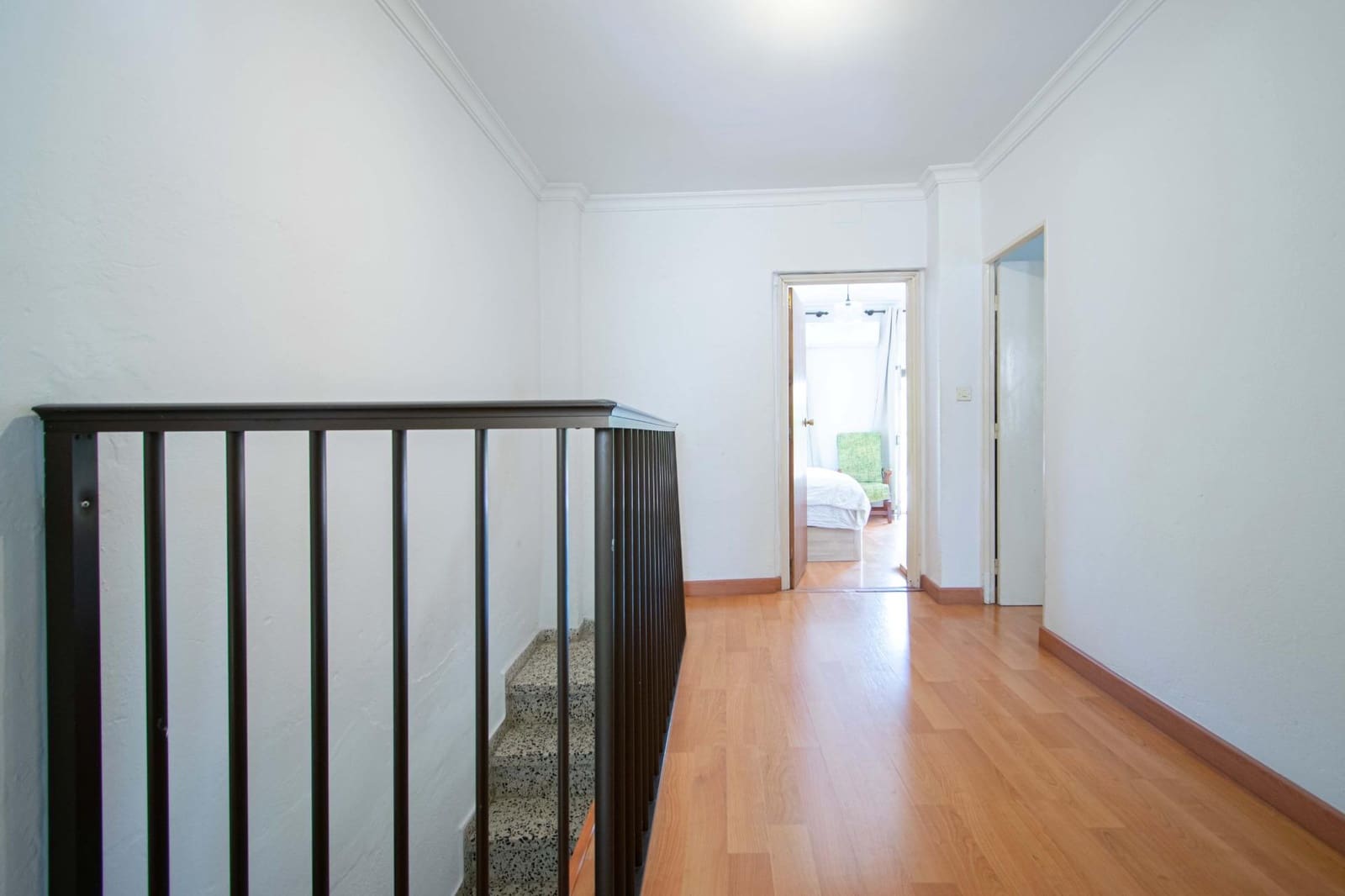 4 bedroom Townhouse for sale in Seville city - € 209,000 (Ref: 9929466)