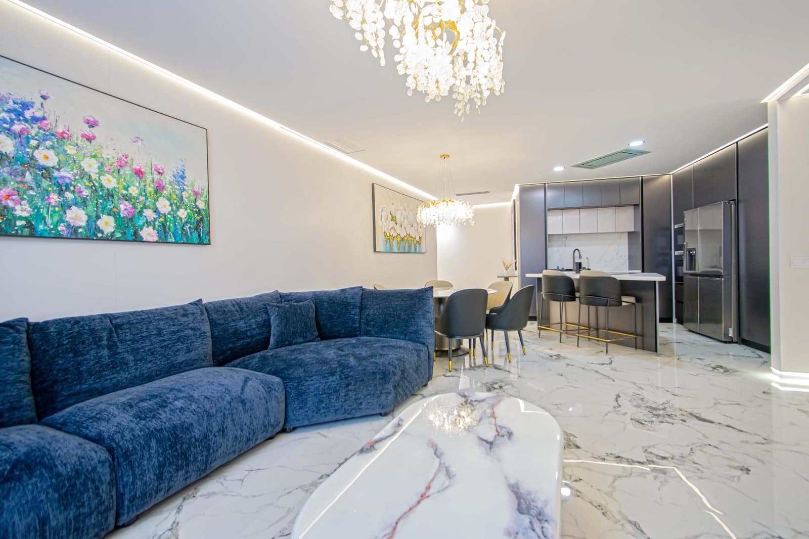 3 bedroom Flat for sale in Seville city with garage - € 999,000 (Ref: 9934276)