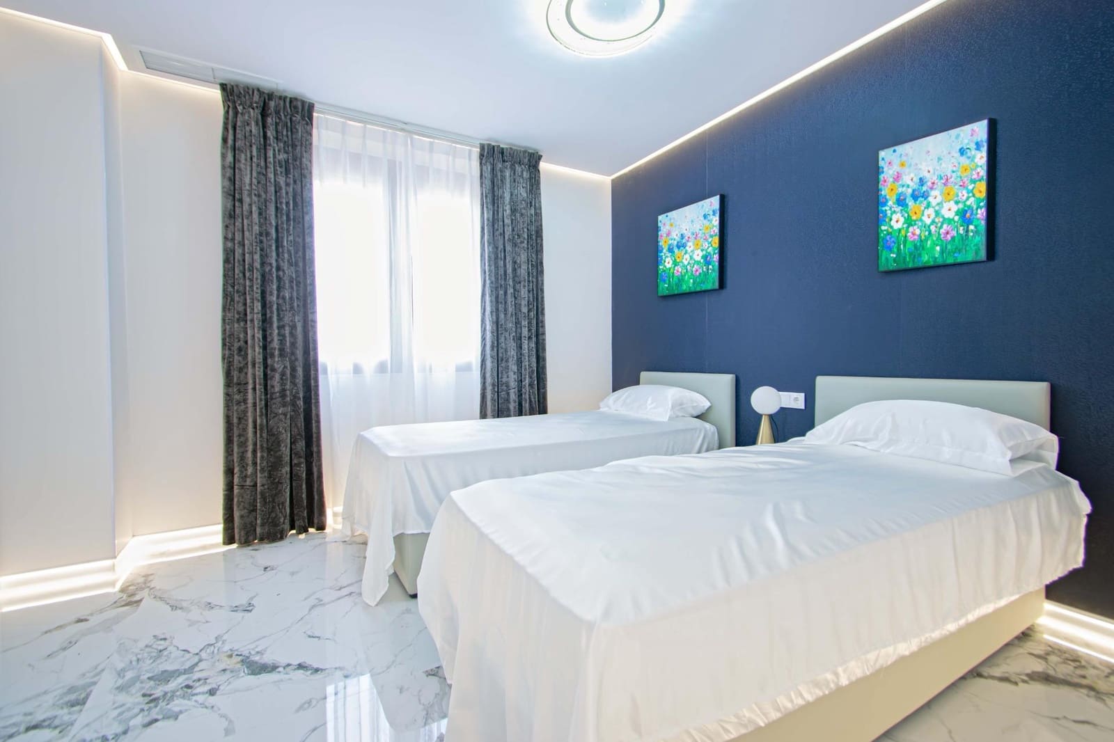 3 bedroom Flat for sale in Seville city with garage - € 999,000 (Ref: 9934276)