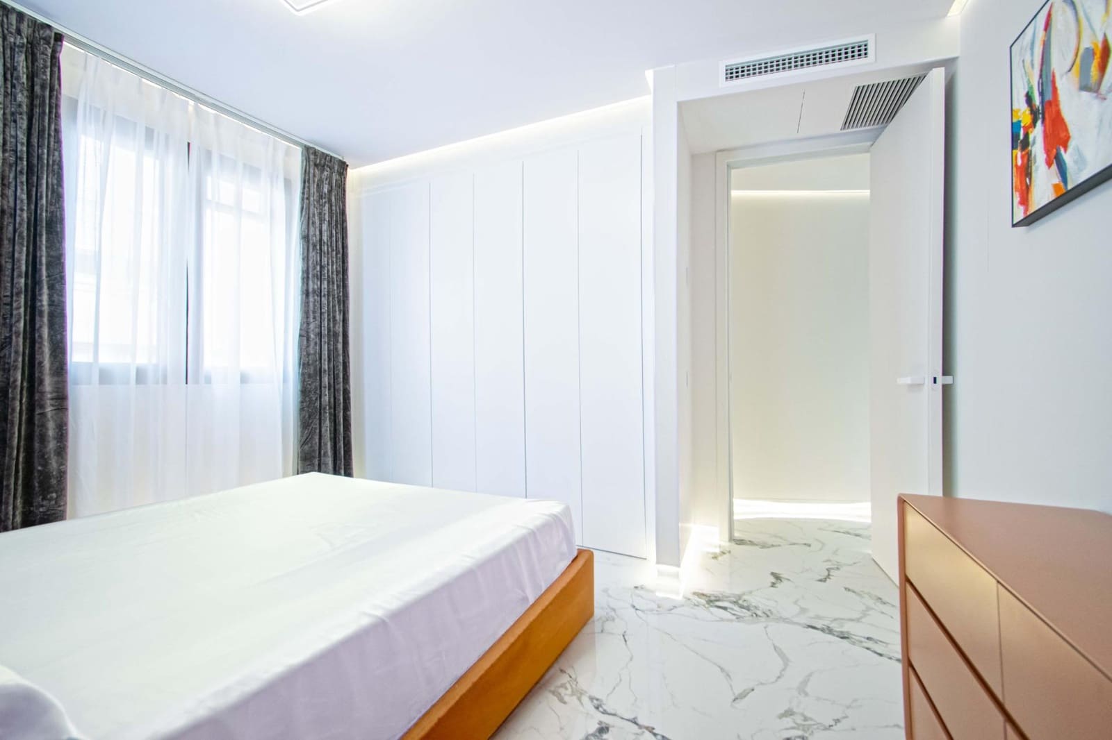 3 bedroom Flat for sale in Seville city with garage - € 999,000 (Ref: 9934276)