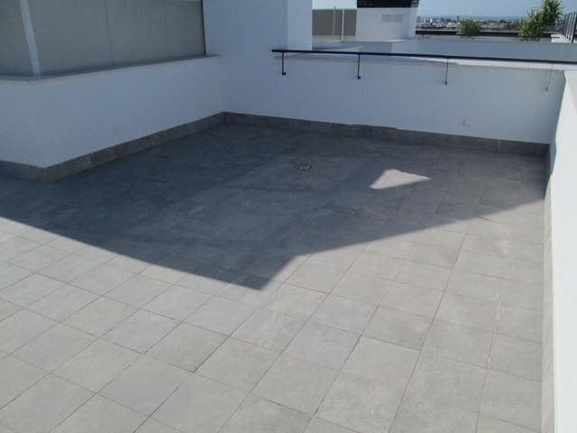 3 soveværelse Lejlighed til leje i Sevilla by med swimmingpool garage - € 1.600 (Ref: 9936459)