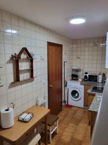 2 bedroom Flat for rent in Sanlúcar de Barrameda - € 640 (Ref: 9940034)
