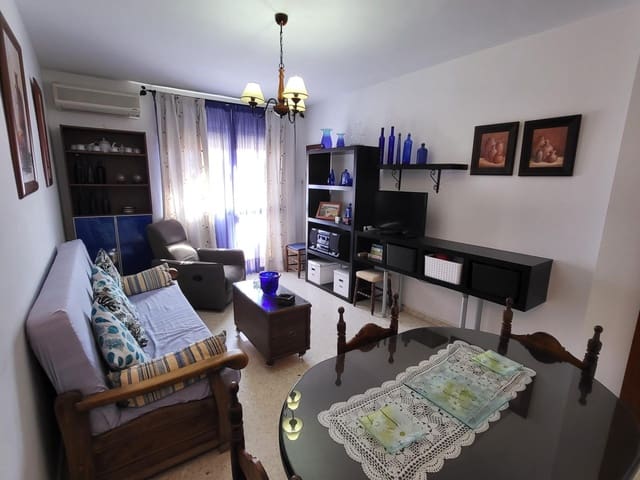 2 bedroom Flat for rent in Sanlúcar de Barrameda - € 640 (Ref: 9940034)