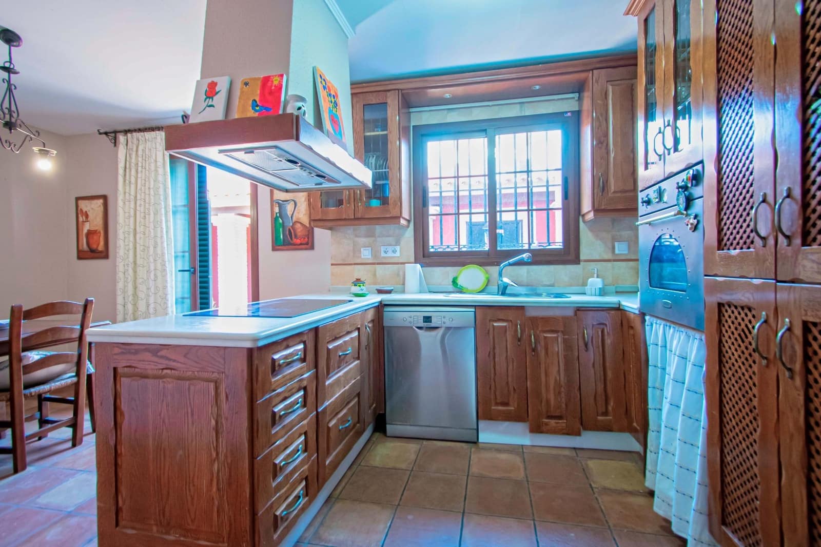 3 bedroom Terraced Villa for sale in Mairena del Aljarafe - € 335,000 (Ref: 9942586)