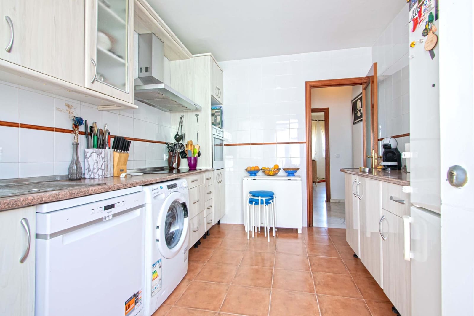 4 slaapkamer Rijtjeshuis te koop in Espartinas met zwembad - € 299.000 (Ref: 9943669)