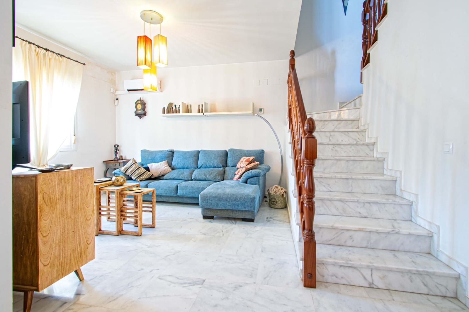 4 slaapkamer Rijtjeshuis te koop in Espartinas met zwembad - € 299.000 (Ref: 9943669)