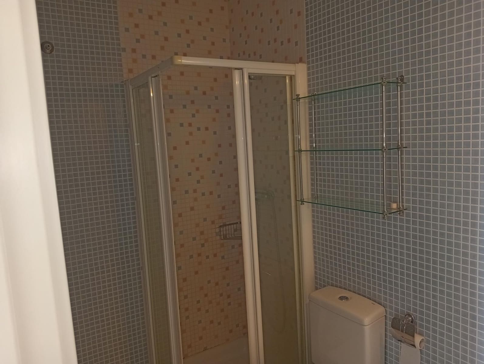 Appartement de 2 chambres à louer à Seville ville avec garage - 1 200 € (Ref: 9945778)