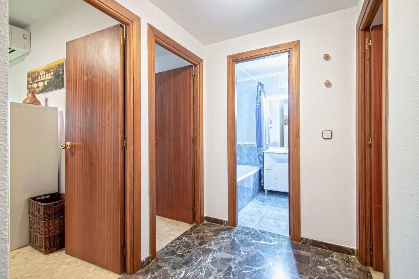 3 makuuhuone Asunto myytävänä paikassa Sevilla kaupunki mukana 
autotalli - 675 000 € (Ref: 9947979)