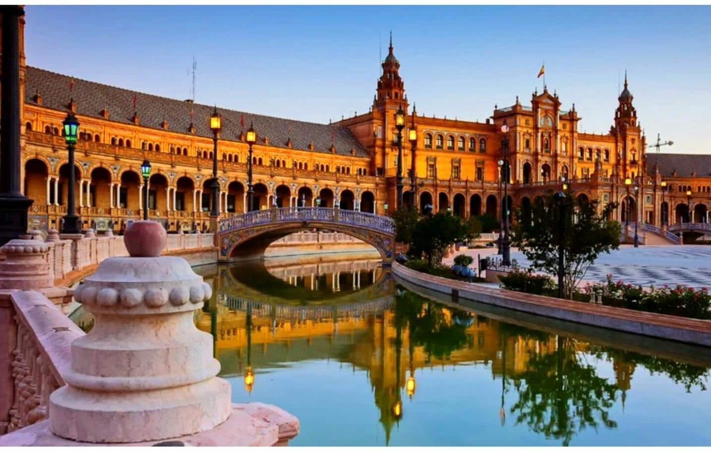 3 bedroom Flat for sale in Seville city with garage - € 675,000 (Ref: 9947979)