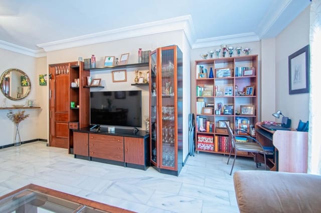 3 camera da letto Appartamento in vendita in Siviglia città - 173.000 € (Rif: 9947981)