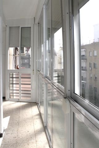 2 makuuhuone Asunto vuokrattavana paikassa Sevilla kaupunki - 900 € (Ref: 9947982)